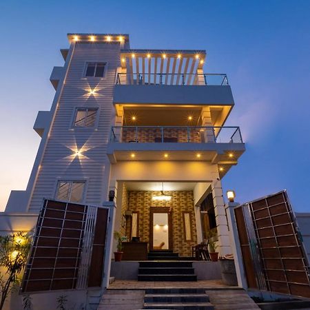 Bairava Bliss Inn Rāmeswaram エクステリア 写真