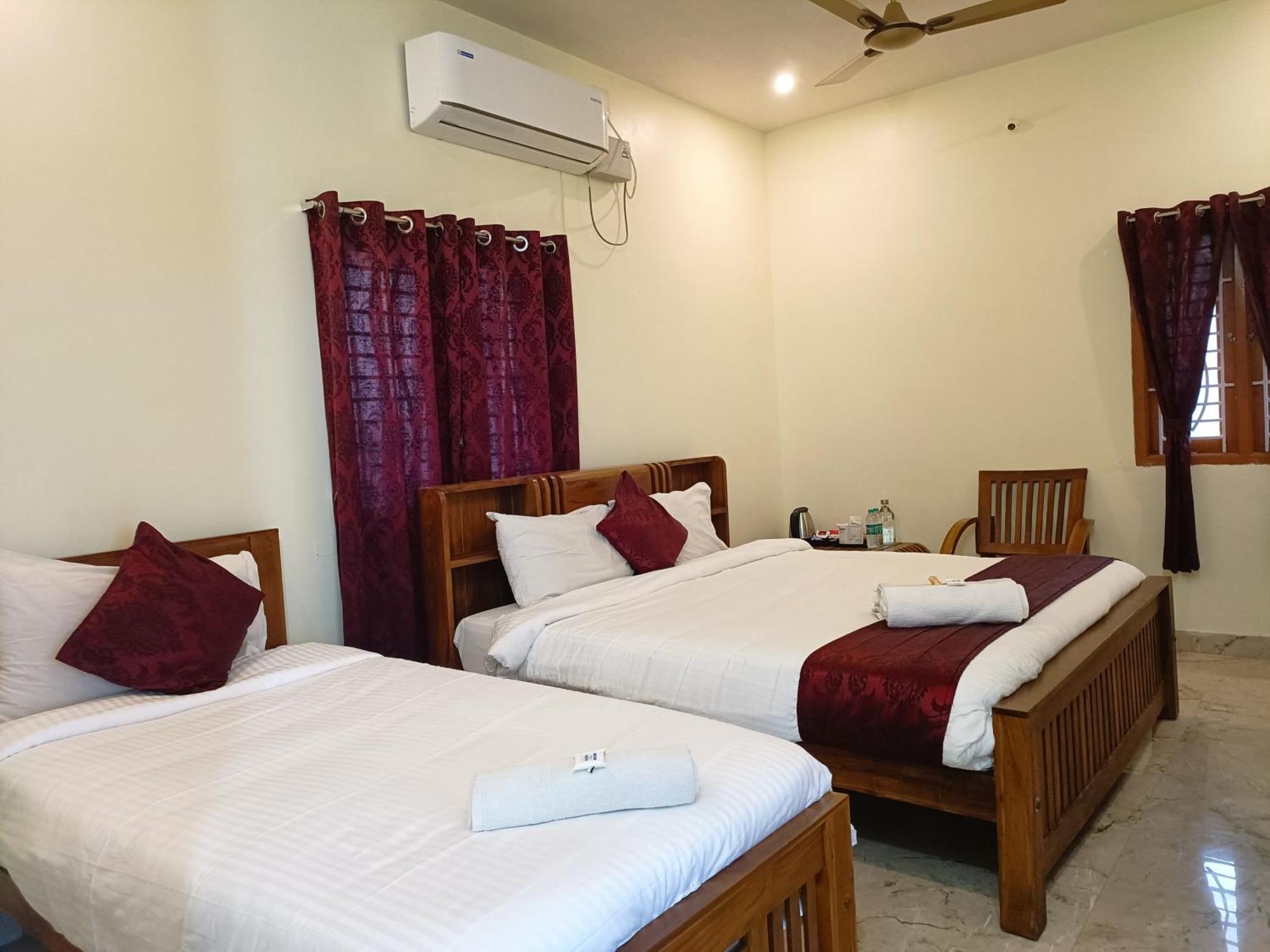 Bairava Bliss Inn Rāmeswaram エクステリア 写真